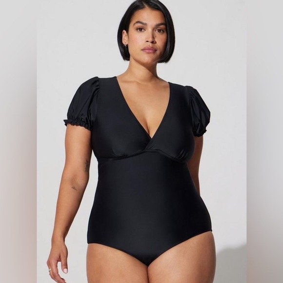 Torrid Retro Puff Sleeve One Piece Swimsuit - New - Size 322/24 (3)